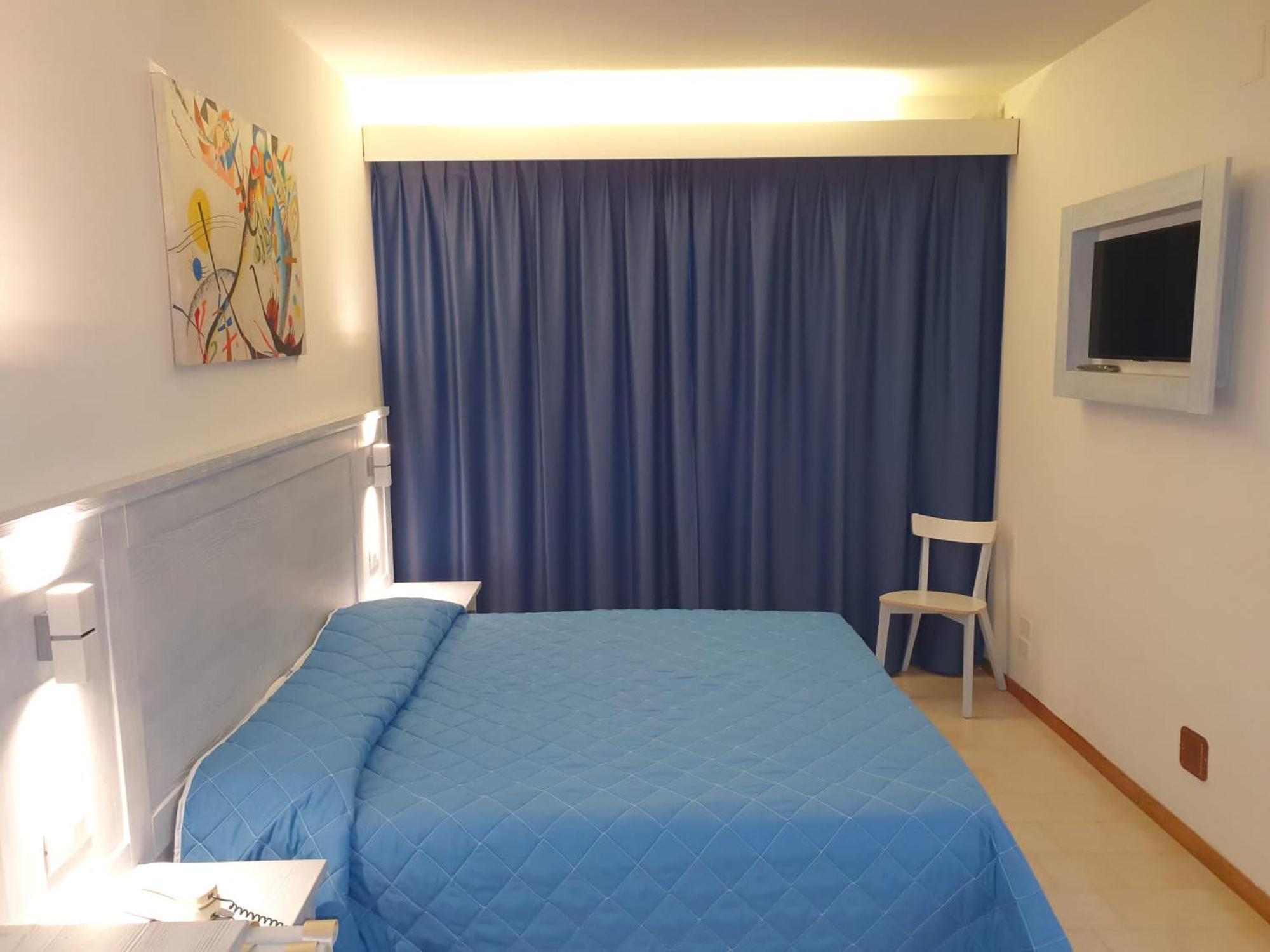 Le Tre Isole Hotel 3*